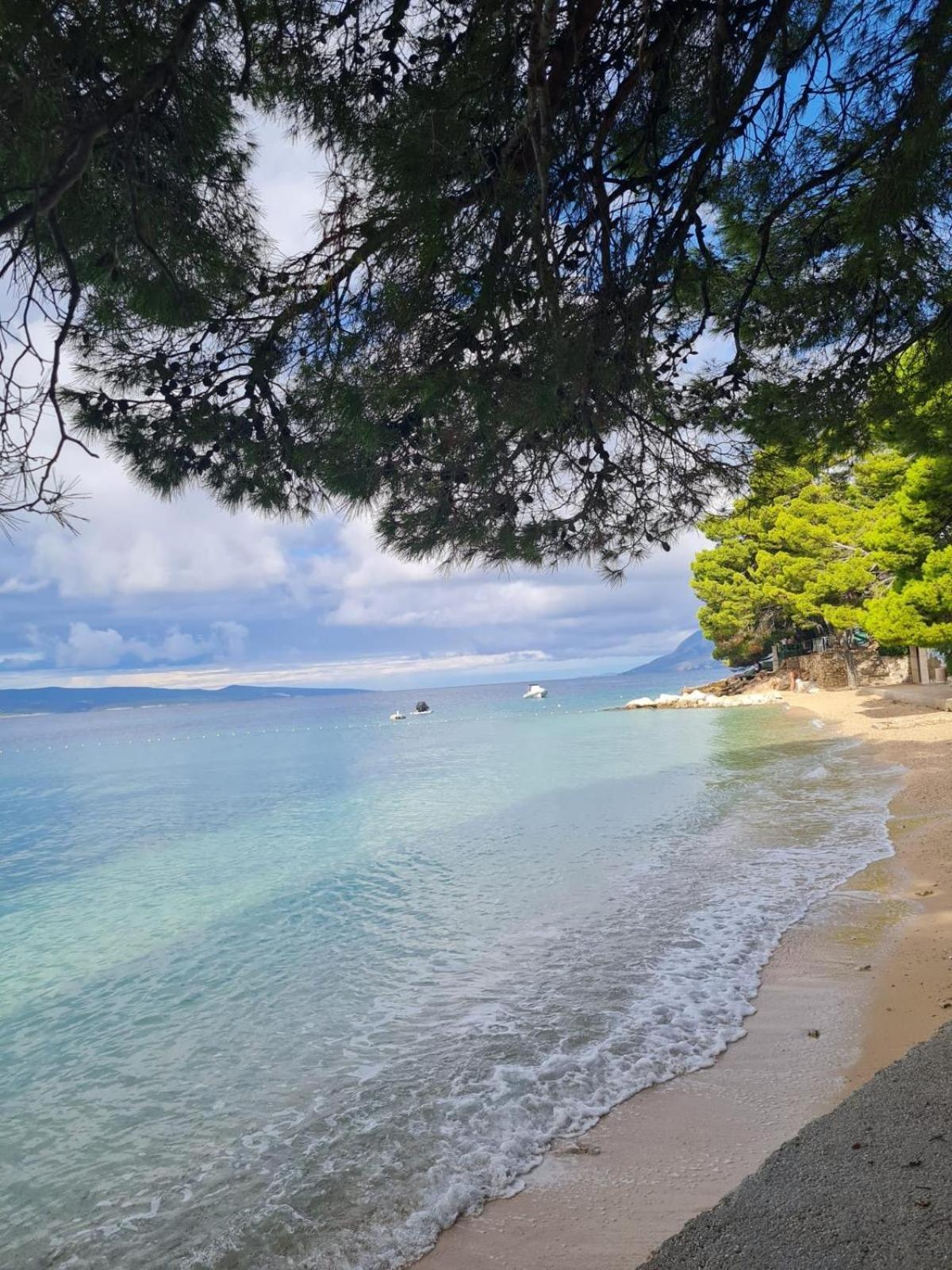 Tri Sunca Apartment Baska Voda
